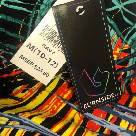 SwimTrunks NWT BOY M (10-12) swim shorts 3 pockets - Picture 4 of 8